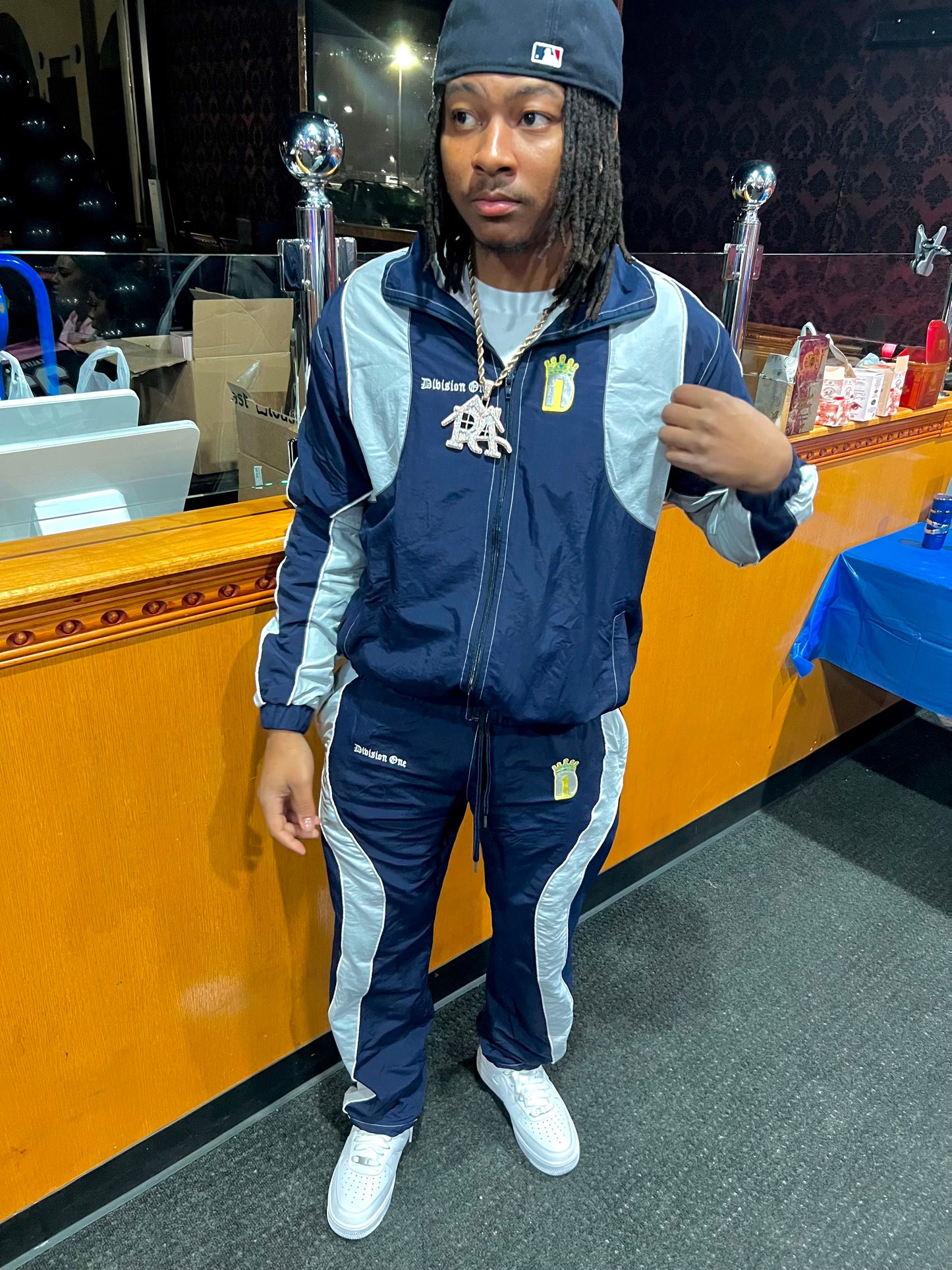 Division one windbreaker set